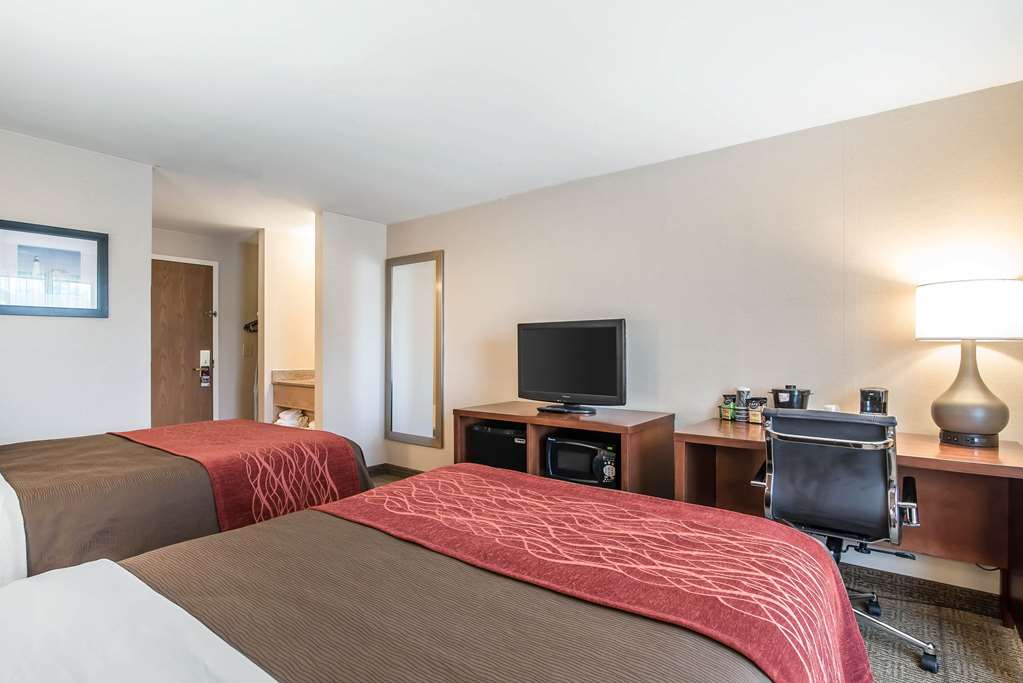 comfort inn airport