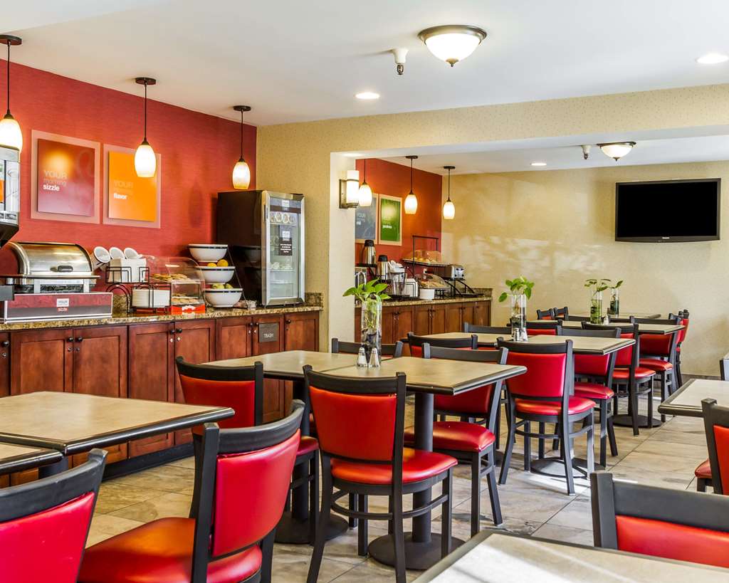 comfort inn airport