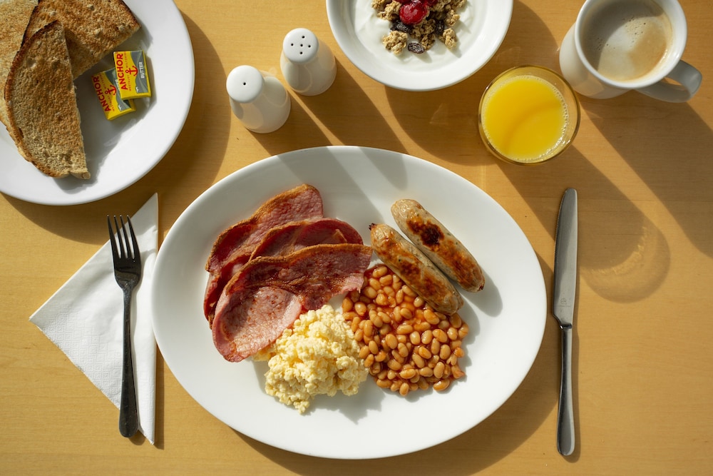 holiday inn express southampton m27 jct7 by ihg