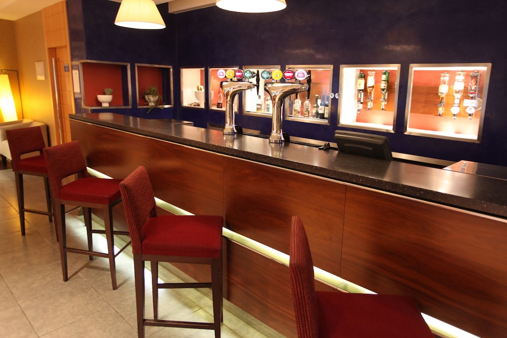holiday inn express southampton m27 jct7 by ihg