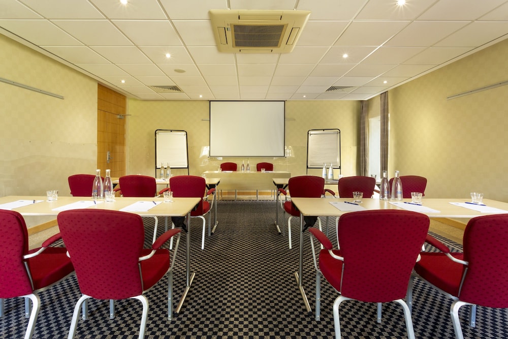 holiday inn express southampton m27 jct7 by ihg
