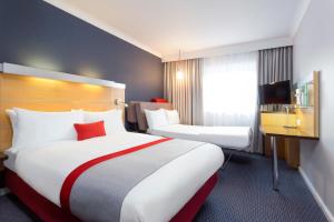 holiday inn express southampton m27 jct7 by ihg