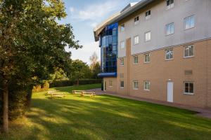 holiday inn express southampton m27 jct7 by ihg