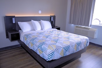 motel 6 spring hill fl weeki wachee