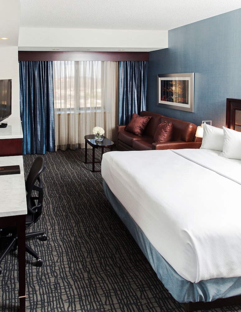 crowne plaza springfield by ihg