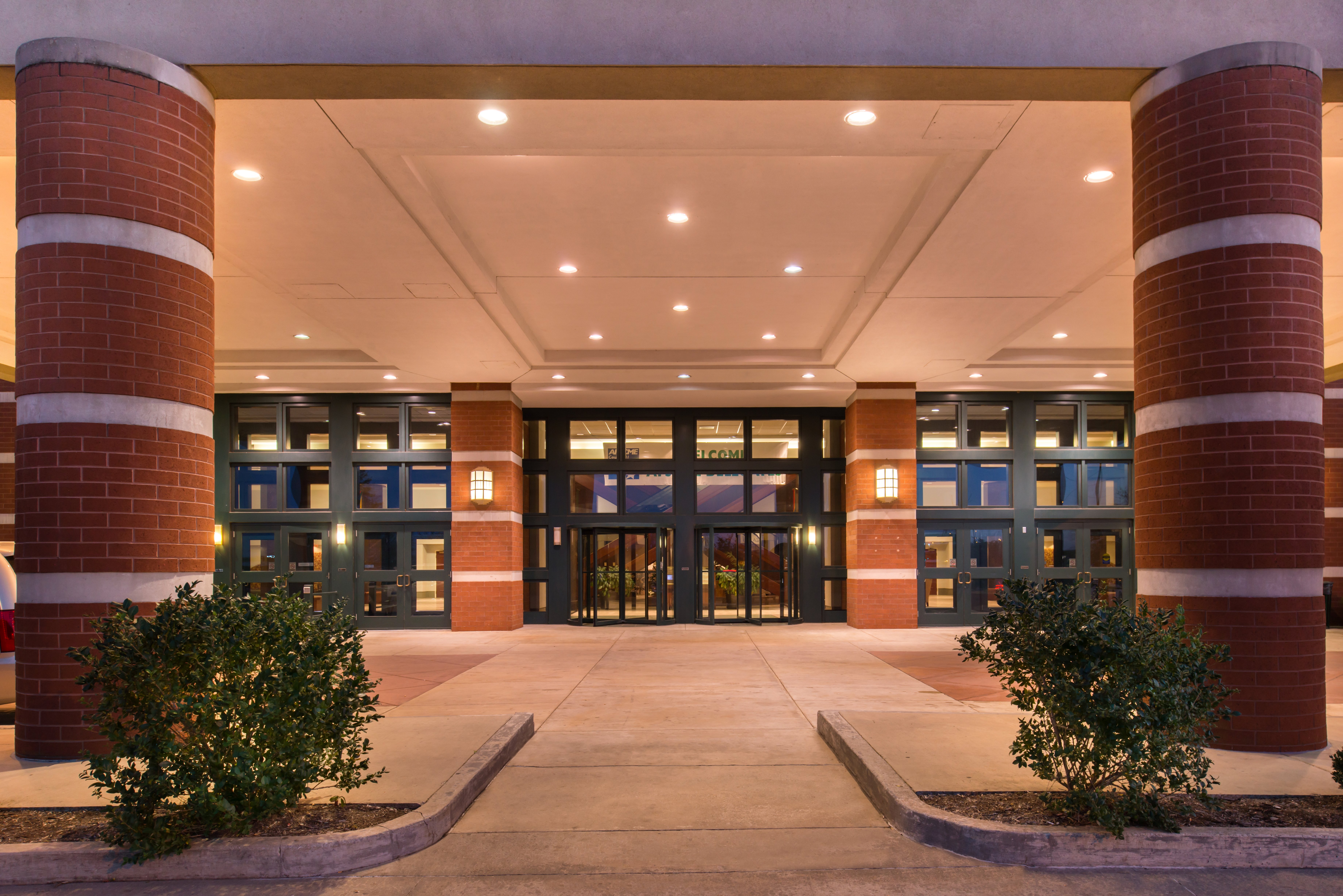 crowne plaza springfield by ihg