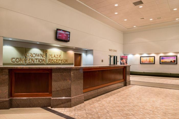 crowne plaza springfield by ihg