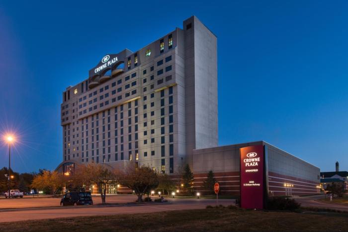 crowne plaza springfield by ihg