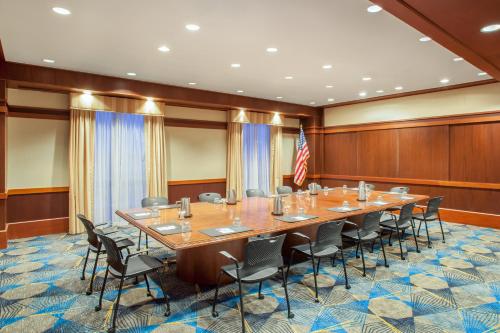 crowne plaza springfield by ihg