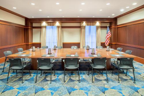 crowne plaza springfield by ihg