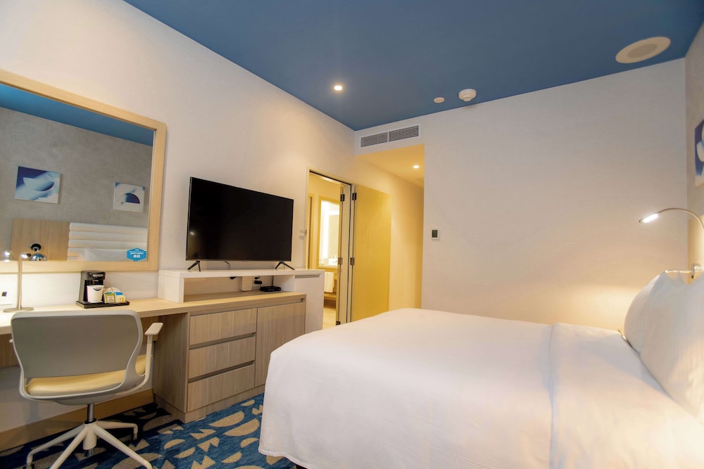 hampton by hilton quito la carolina park