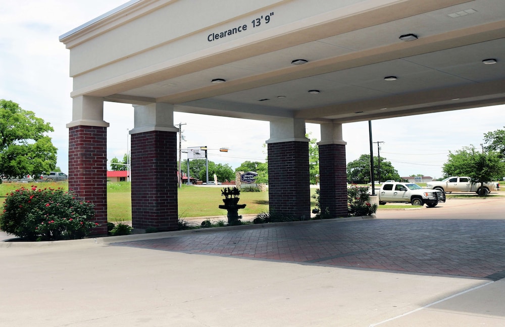 hampton inn and suites stephenville