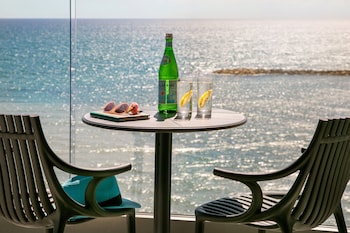 mercure larnaca beach resort