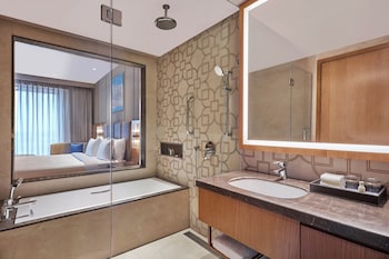 doubletree by hilton varanasi