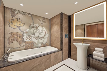 doubletree by hilton varanasi