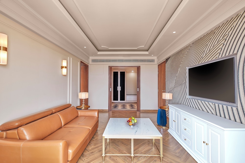 doubletree by hilton varanasi