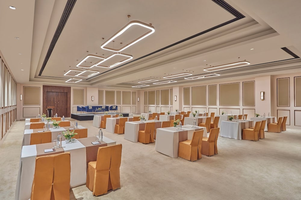 doubletree by hilton varanasi
