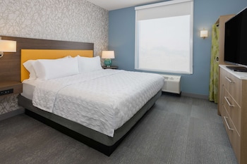 tru by hilton pensacola airport medical center