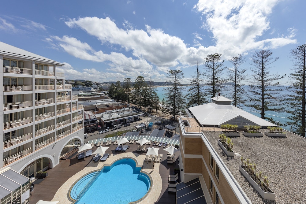 crowne plaza terrigal pacific by ihg