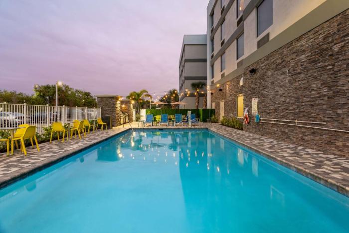 home2 suites by hilton ft pierce i 95