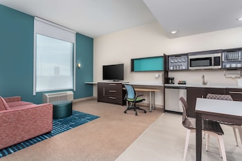 home2 suites by hilton cedar rapids westdale