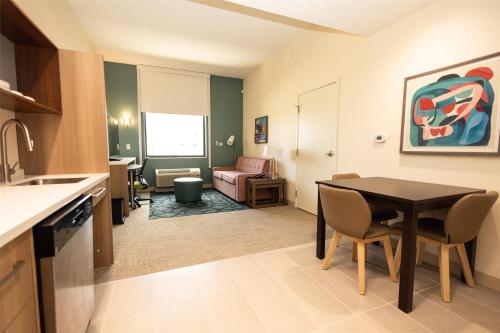 home2 suites by hilton hammond la