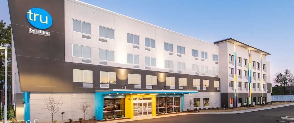 tru by hilton fayetteville fort bragg