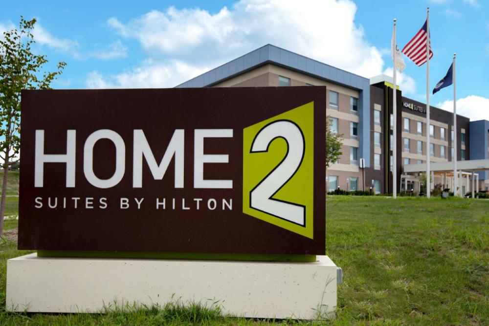 home2 suites by hilton grand rapids airport