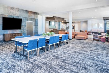 hilton garden inn trinidad downtown