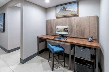 hilton garden inn trinidad downtown