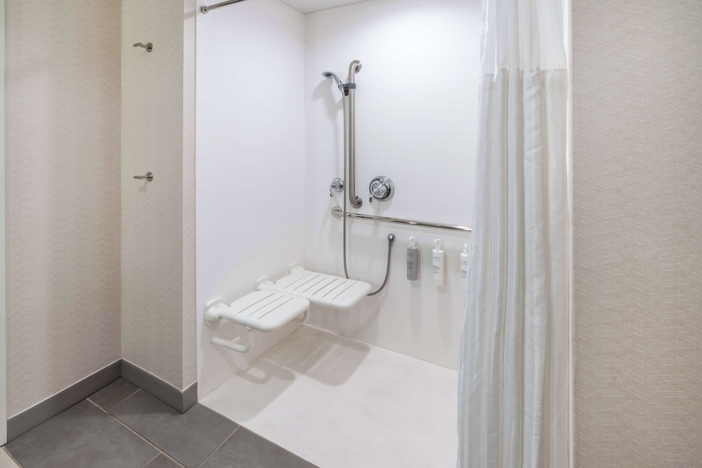 hilton garden inn trinidad downtown