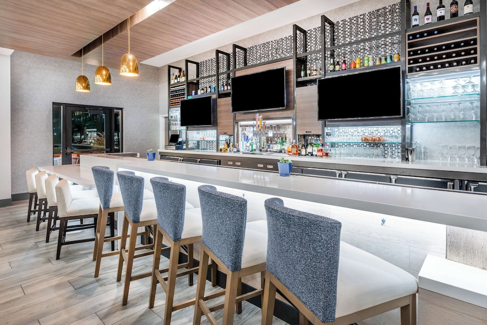 hilton garden inn trinidad downtown