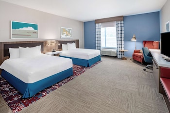 hilton garden inn trinidad downtown