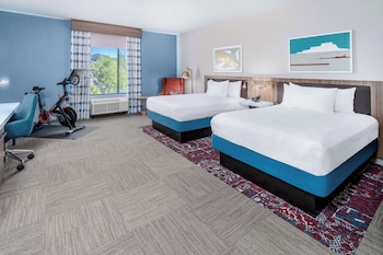 hilton garden inn trinidad downtown