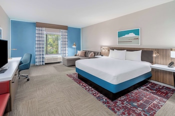 hilton garden inn trinidad downtown