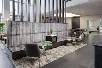 hampton inn and suites rochester downtown