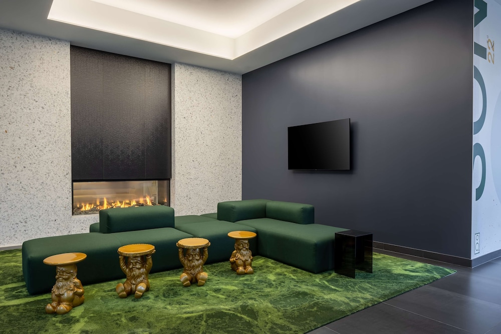 hampton inn and suites rochester downtown