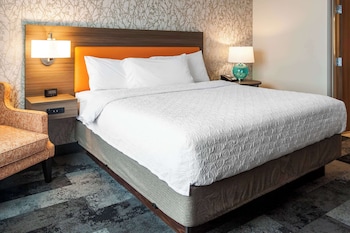 home2 suites by hilton bolingbrook chicago