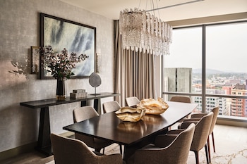 the ritz carlton portland