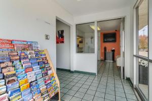 Home 6 Motel,Shawnee County>>Shawnee,2 star