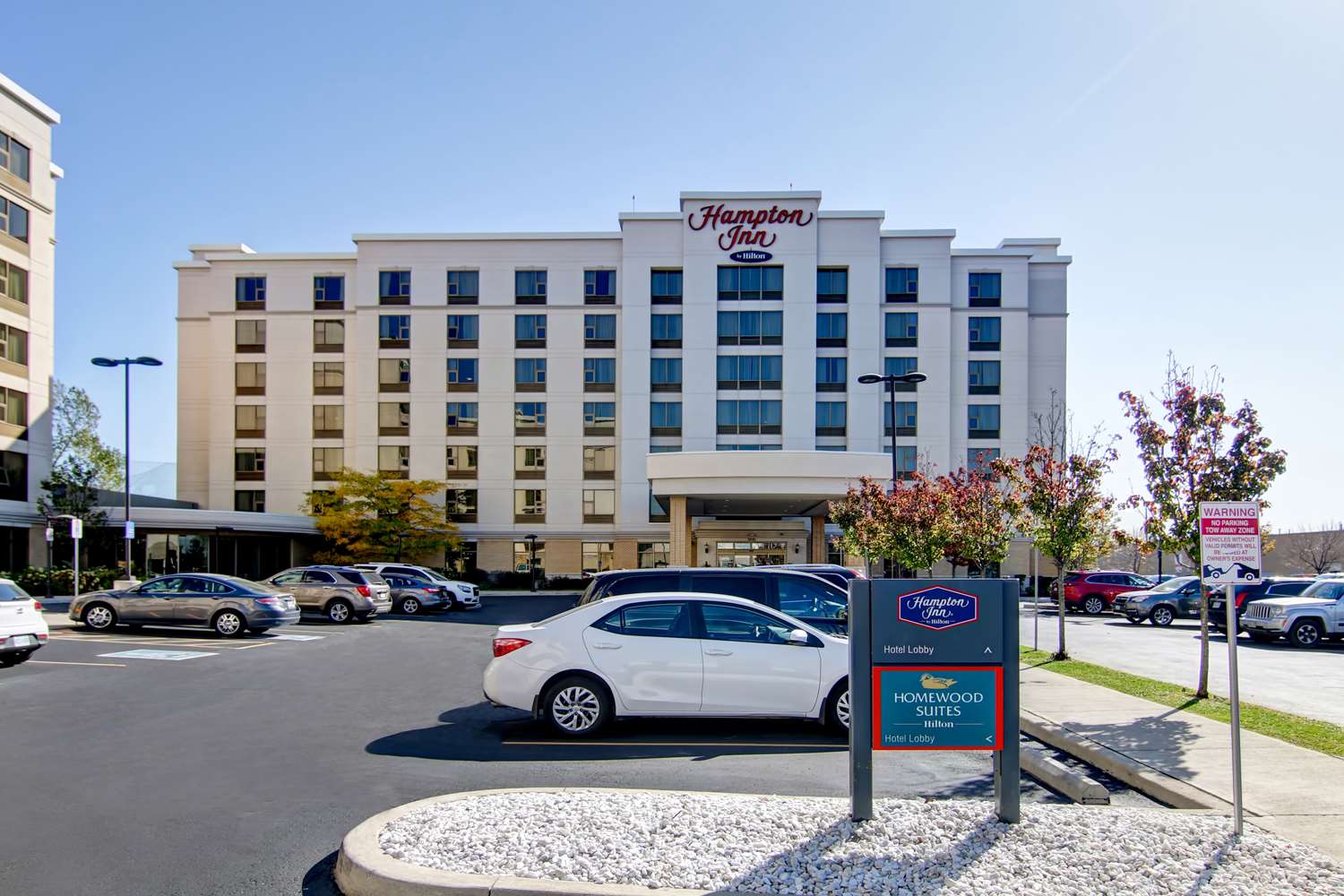 hampton inn by hilton toronto airport corporate centre
