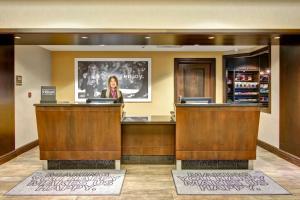 hampton inn by hilton toronto airport corporate centre