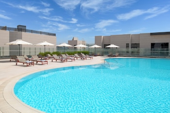Marriott Executive Apartments Doha, Le Mirage City Walk,Ibn Mahmoud Street,5 star
