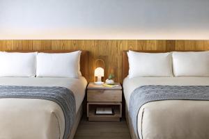 1 hotel toronto