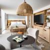 1 hotel toronto