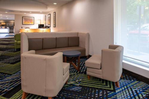 holiday inn express towson baltimore north by ihg