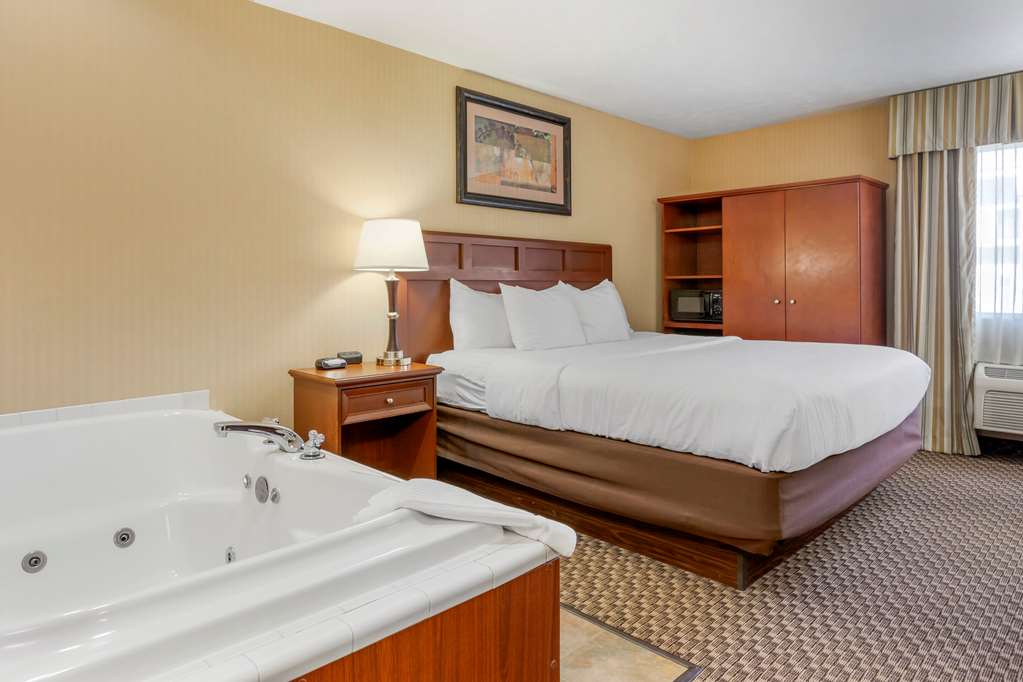 comfort inn traverse city