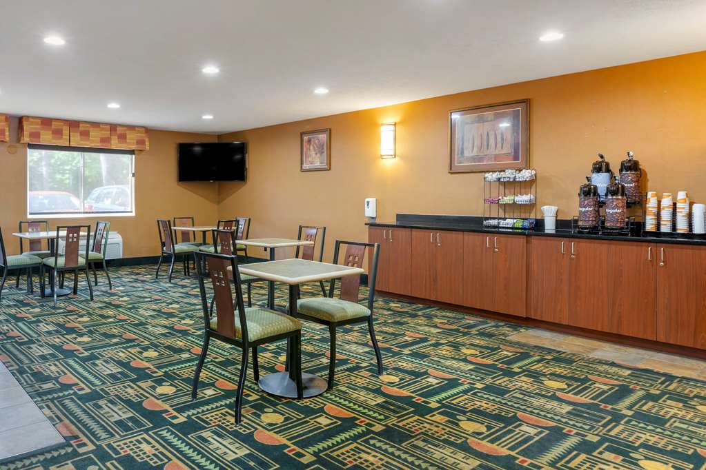 comfort inn traverse city