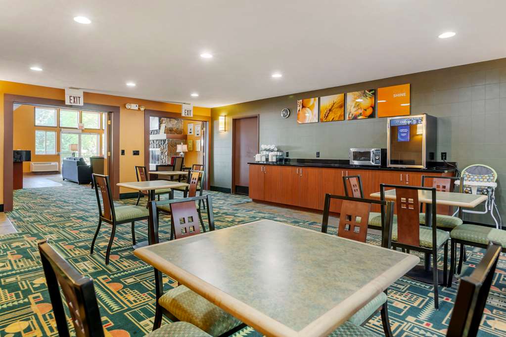 comfort inn traverse city
