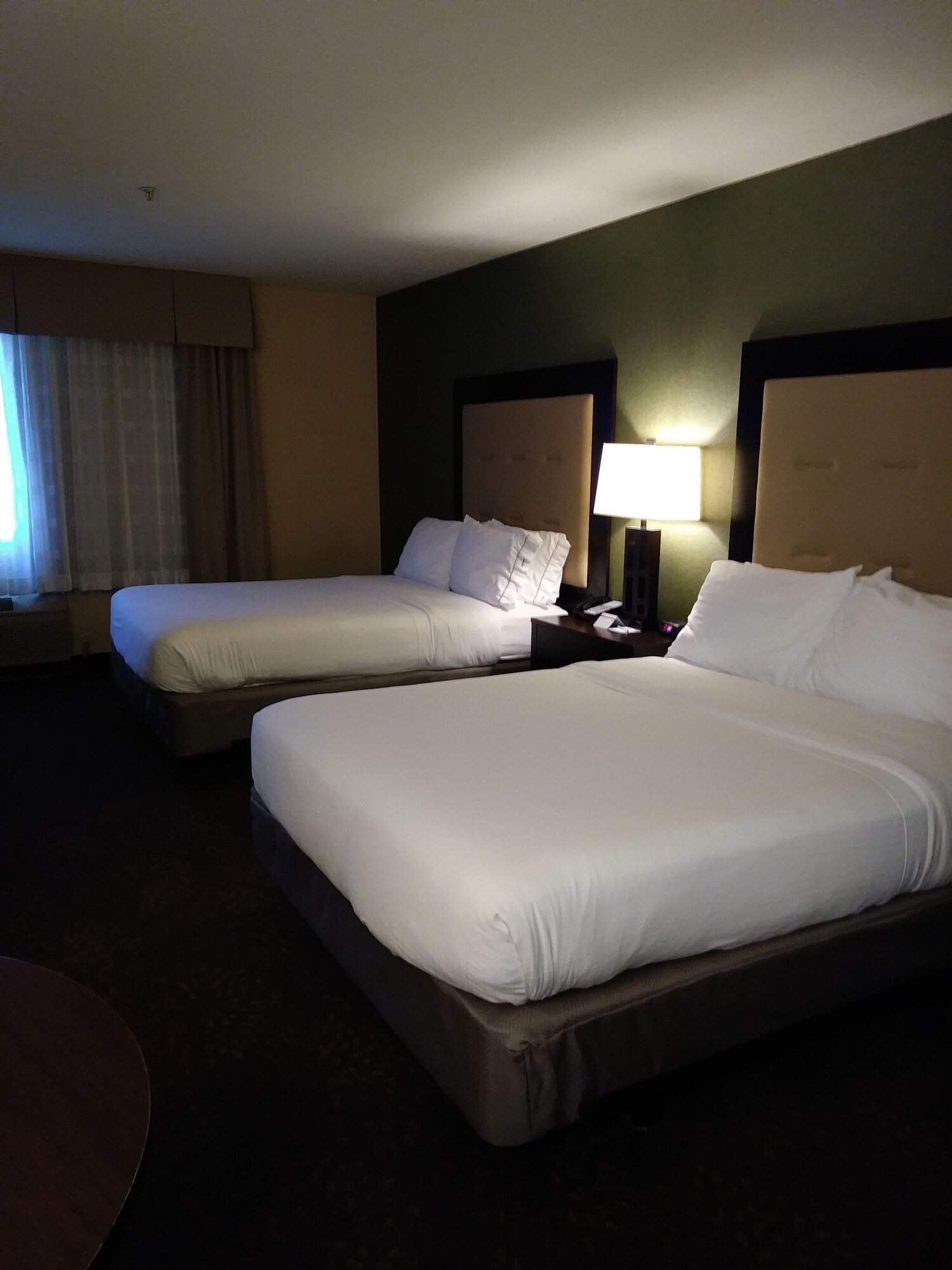 holiday inn express portland east troutdale an ihg hotel